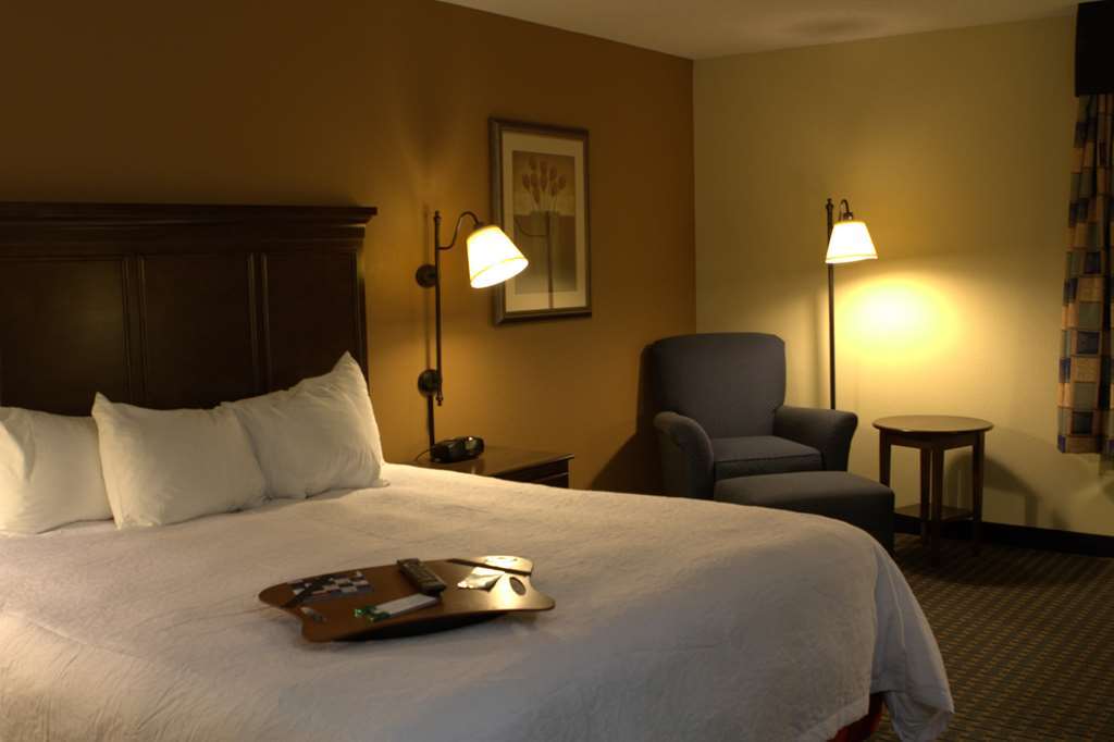Hampton Inn Princeton Bilik gambar